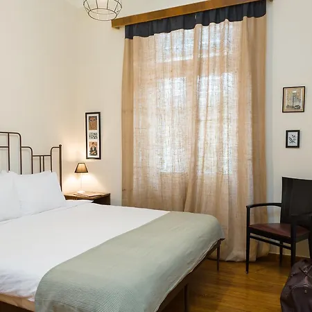 1930'S Athenian House By Yha *